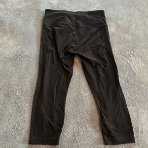 Athleta salutation legging